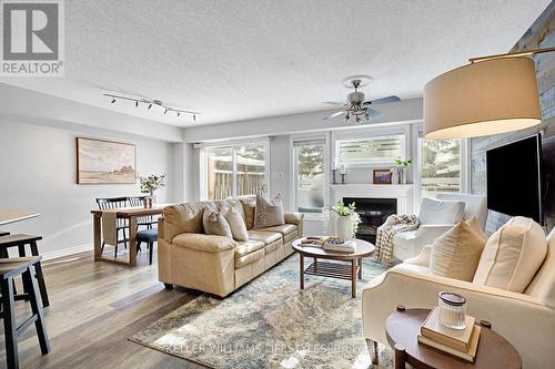 7 - 600 Hyde Park Road, London North (North O), ON - Indoor Photo Showing Living Room
