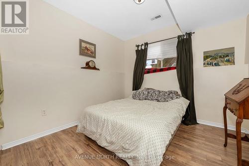 206 Wellington Street W, Merrickville-Wolford, ON - Indoor Photo Showing Bedroom