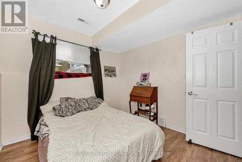 206 Wellington Street W, Merrickville-Wolford, ON - Indoor Photo Showing Bedroom
