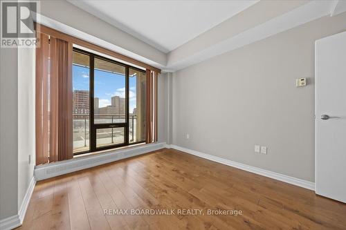 1003 - 90 George Street, Ottawa, ON - Indoor Photo Showing Other Room