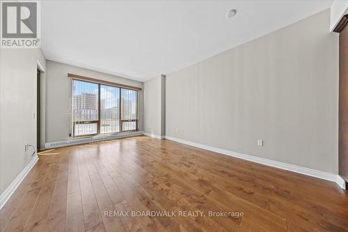 1003 - 90 George Street, Ottawa, ON - Indoor Photo Showing Other Room