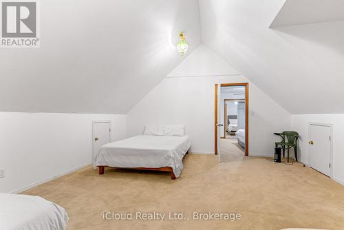 32 Howe Island Ferry Road, Kingston, ON - Indoor Photo Showing Bedroom