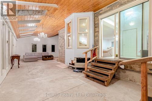 32 Howe Island Ferry Road, Kingston, ON -  With Exterior