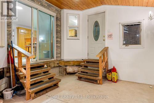 32 Howe Island Ferry Road, Kingston, ON - Indoor Photo Showing Other Room