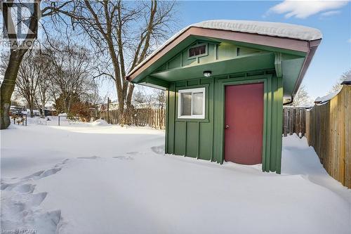 384 Dunvegan Drive, Waterloo, ON - Outdoor