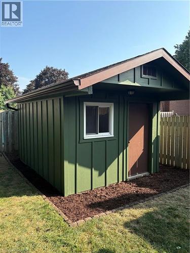 384 Dunvegan Drive, Waterloo, ON - Outdoor