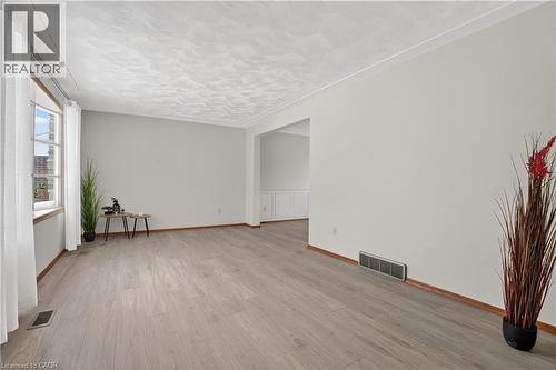 384 Dunvegan Drive, Waterloo, ON - Indoor Photo Showing Other Room