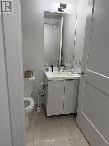 1110 - 8 Widmer Street, Toronto, ON - Indoor Photo Showing Bathroom