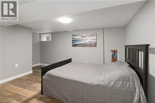 288 Marlborough Street, Brantford, ON - Indoor Photo Showing Bedroom