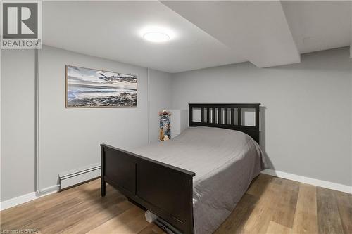 288 Marlborough Street, Brantford, ON - Indoor Photo Showing Bedroom