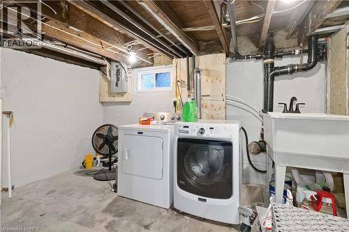 288 Marlborough Street, Brantford, ON - Indoor Photo Showing Laundry Room