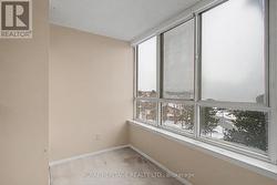 Solarium overlooking the front of the bldg.. Sunn - 