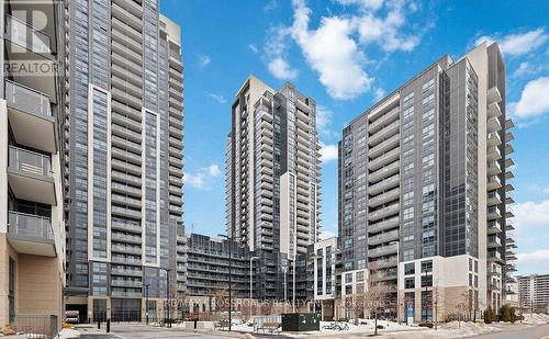 1905 - 30 MEADOWGLEN PLACE  Toronto, ON M1G 0A7