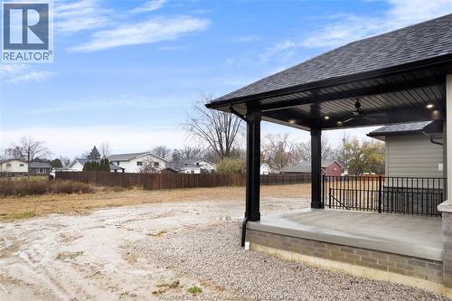 53 Belleview, Kingsville, ON - Outdoor