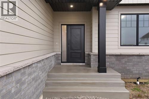 53 Belleview, Kingsville, ON - Outdoor With Exterior