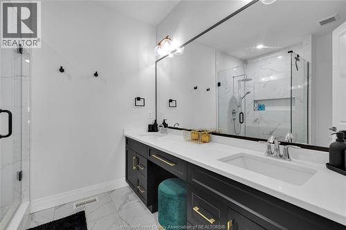 385 Matese Street, Lakeshore, ON - Indoor Photo Showing Bathroom