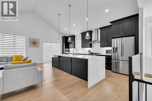 385 Matese Street, Lakeshore, ON - Indoor Photo Showing Kitchen With Upgraded Kitchen