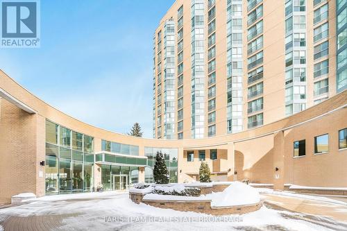 511 - 150 Dunlop Street E, Barrie, ON - Outdoor With Facade