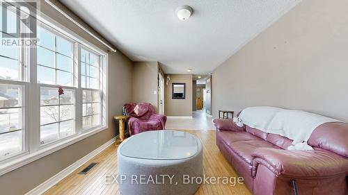 33 Wrendale Crescent, Georgina, ON - Indoor