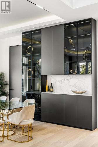 281 Kerrybrook Drive, Richmond Hill, ON - Indoor