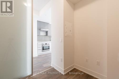 3606 - 2916 Highway 7, Vaughan, ON - Indoor Photo Showing Other Room