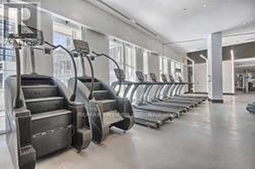 3606 - 2916 Highway 7, Vaughan, ON - Indoor Photo Showing Gym Room