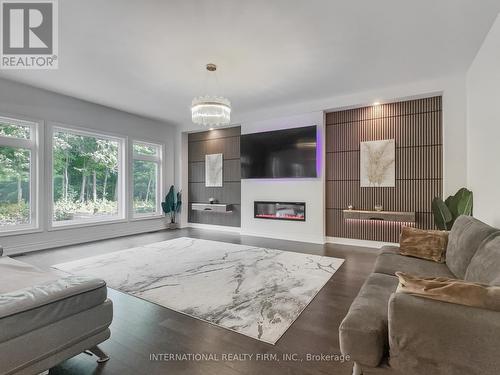 150 Cannes Avenue, Vaughan, ON - Indoor Photo Showing Living Room With Fireplace