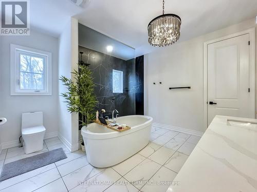 150 Cannes Avenue, Vaughan, ON - Indoor Photo Showing Bathroom