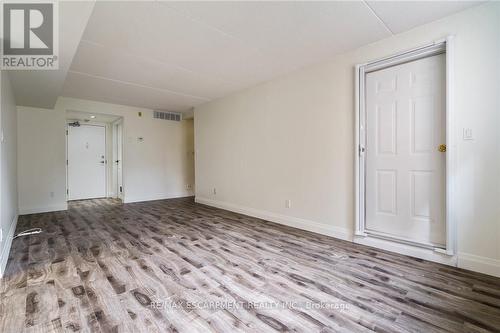 211 - 3499 Upper Middle Road, Burlington, ON 