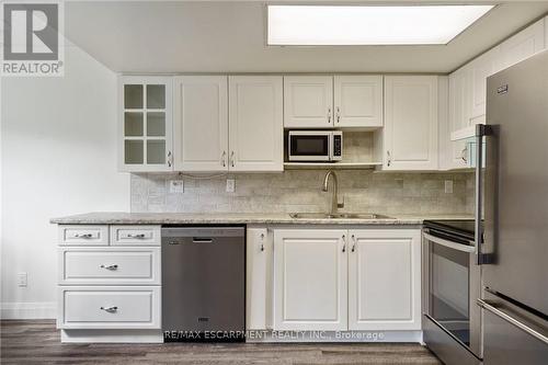 211 - 3499 Upper Middle Road, Burlington, ON 