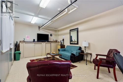 211 - 3499 Upper Middle Road, Burlington, ON 