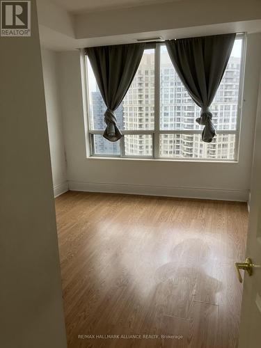 3002 - 3880 Duke Of York Blvd Boulevard, Mississauga, ON - Indoor Photo Showing Other Room