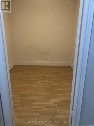 3002 - 3880 Duke Of York Blvd Boulevard, Mississauga, ON - Indoor Photo Showing Other Room