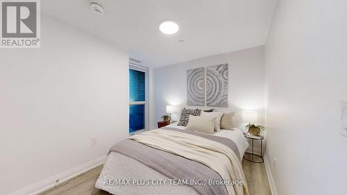 517 - 10 Gibbs Road, Toronto, ON - Indoor Photo Showing Bedroom