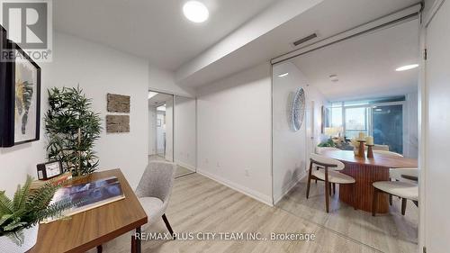 517 - 10 Gibbs Road, Toronto, ON - Indoor