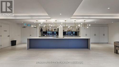 517 - 10 Gibbs Road, Toronto, ON - Indoor