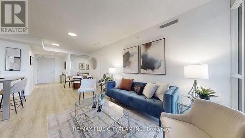 517 - 10 Gibbs Road, Toronto, ON - Indoor Photo Showing Living Room