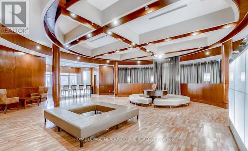 927 - 3888 Duke Of York Boulevard, Mississauga, ON - Indoor Photo Showing Other Room