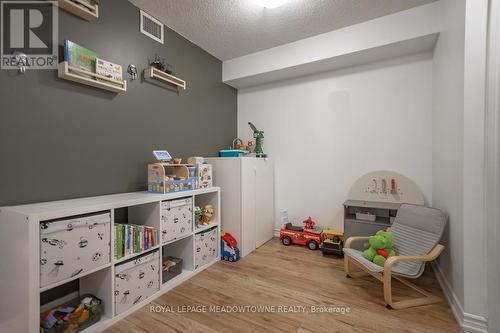 927 - 3888 Duke Of York Boulevard, Mississauga, ON - Indoor Photo Showing Other Room