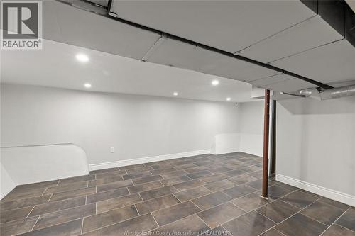 811 Langlois Avenue, Windsor, ON - Indoor Photo Showing Other Room