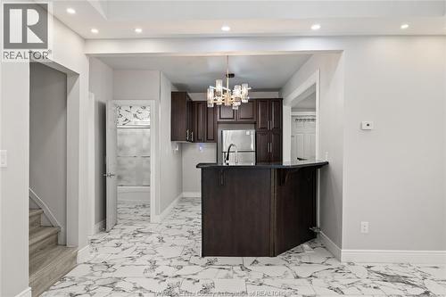 811 Langlois Avenue, Windsor, ON - Indoor Photo Showing Kitchen