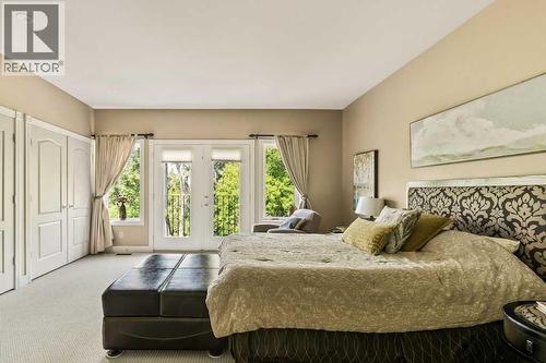 2421 Erlton Street Sw, Calgary, AB - Indoor Photo Showing Bedroom