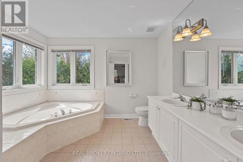 58 Calera Crescent, Vaughan, ON - Indoor Photo Showing Bathroom