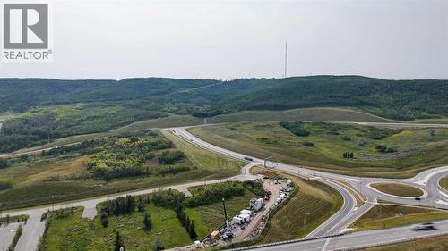 10421-10909 West Valley Road Sw, Calgary, AB 