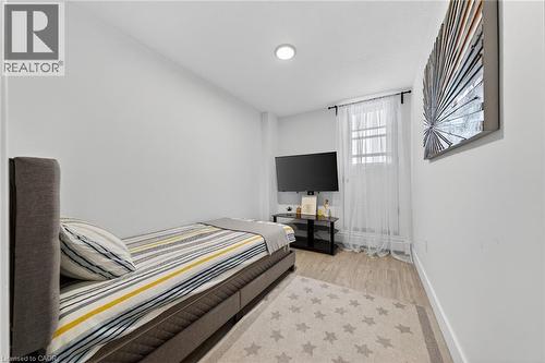 350 Quigley Road Unit# 324, Hamilton, ON - Indoor Photo Showing Bedroom