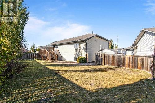 5105 21 Street Close, Lloydminster, AB - Outdoor