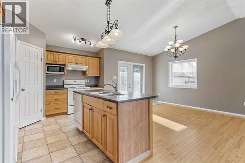 5105 21 Street Close, Lloydminster, AB - Indoor Photo Showing Kitchen With Double Sink