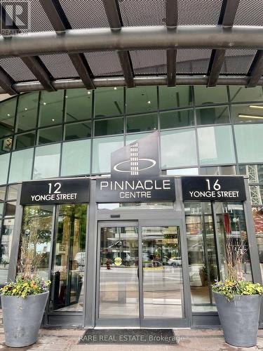 501 - 12 YONGE STREET N  Toronto, ON M5E 1Z9