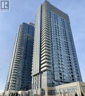 2721 - 275 VILLAGE GREEN SQUARE  Toronto, ON M1S 0L8