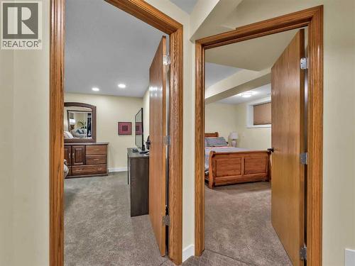 35 Horner Court Ne, Medicine Hat, AB - Indoor Photo Showing Other Room